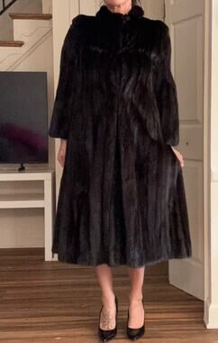Vintage Genuine Mink Fur Coat Long Full Length Brown Luxury Women’s Mob Wife